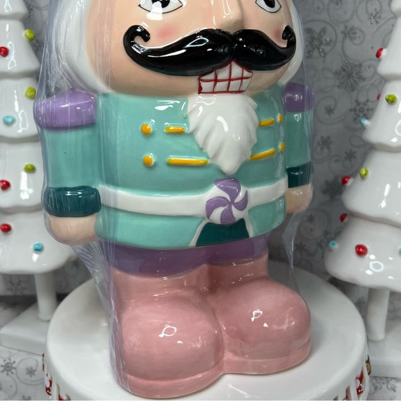 Pastel Christmas Sweet Treat Solider Nutcracker w/ Peppermint Belt Cookie Jar - Picture 6 of 9